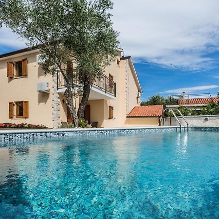 Apartments Villa Diamant With Pool & Whirlpool Čižići المظهر الخارجي الصورة